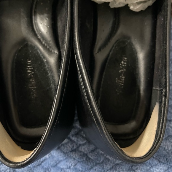 Bella Vita sz 9.5 black leather suede small wedge slip on EUC comfortable shoes - Picture 6 of 10